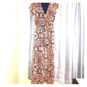 Maxi dress with shorts